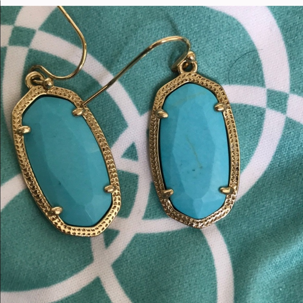 Kendra Scott earrings